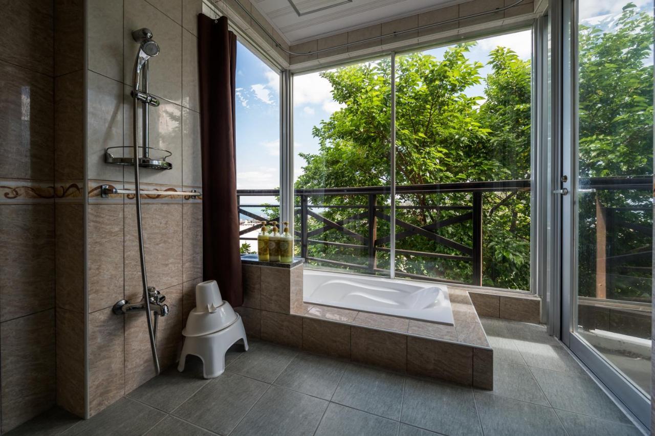 E-Horizon Resort Condominium יומיטאן מראה חיצוני תמונה